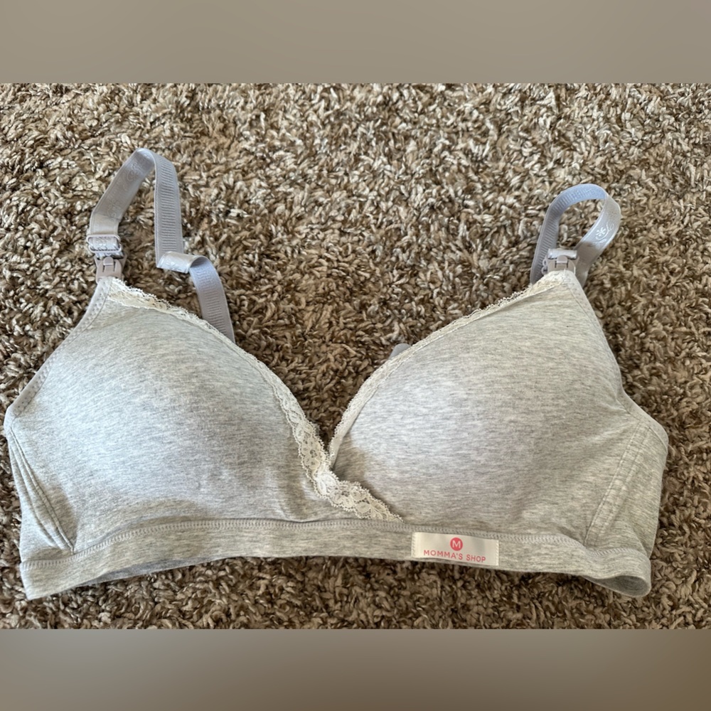 Momma’s shop nursing bra size M